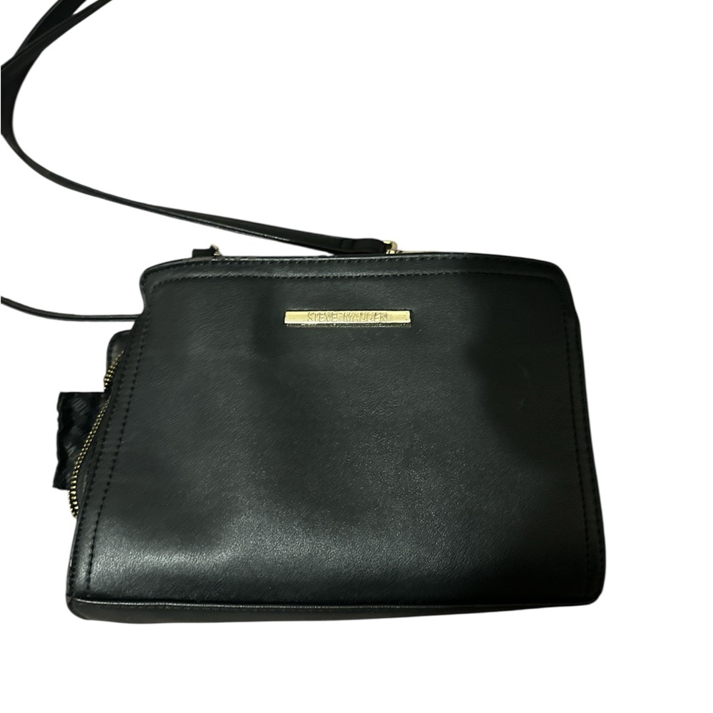 Steve Madden Black Crossbody Bag with Gold Accents. Lots of storage